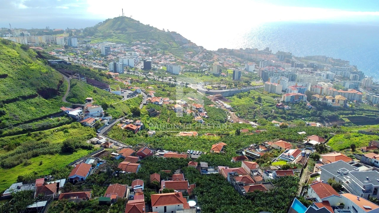 Moradia T3 para Venda em São Martinho Foto 15