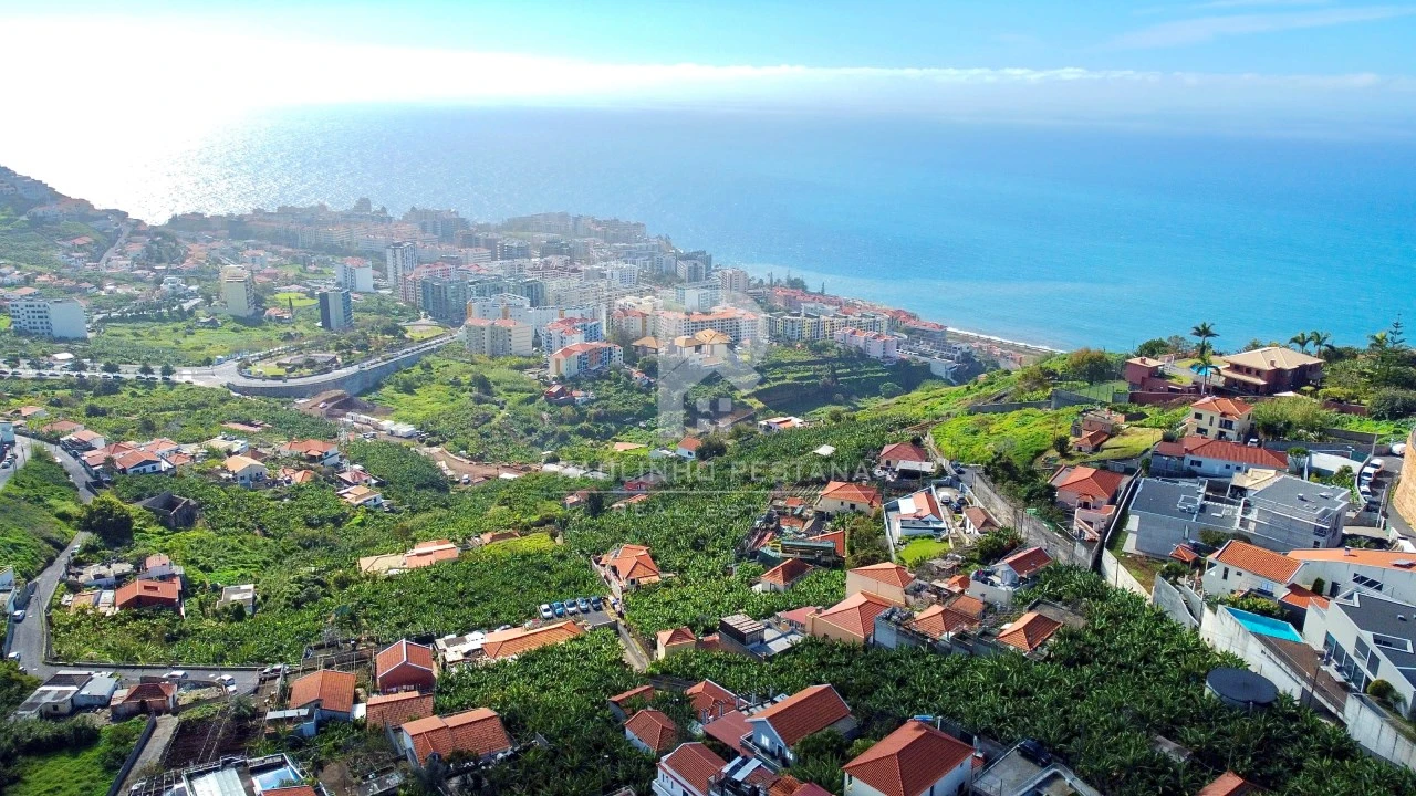 Moradia T3 para Venda em São Martinho Foto 22