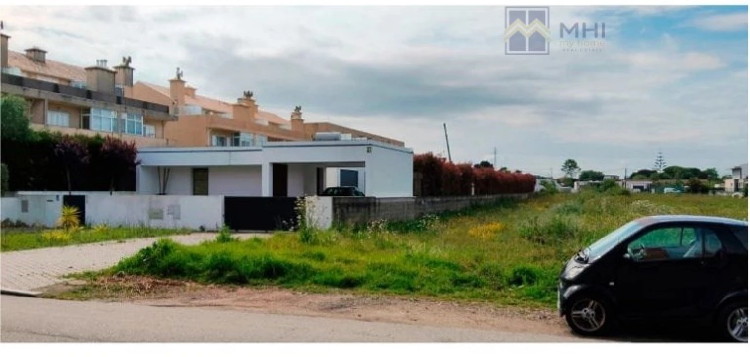 Moradia T3 para Venda em Madalena Foto 5