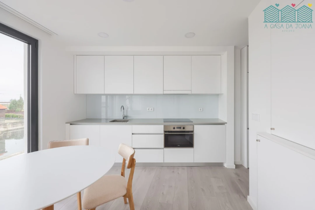 Apartamento T1 para Arrendamento em Glória e Vera Cruz Foto 8