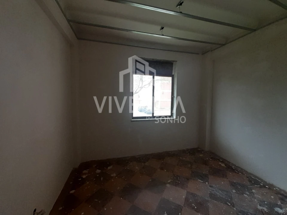 Apartamento T3 para Venda em União das Freguesias de Setúbal Foto 12