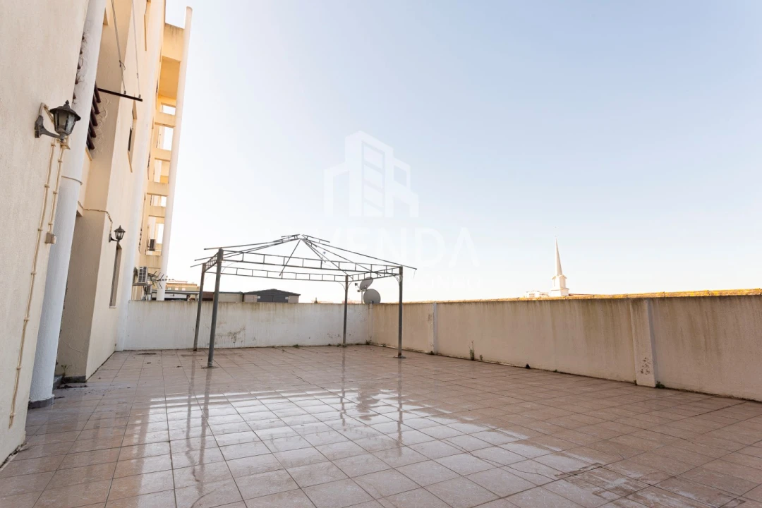 Apartamento T3 para Venda em União das Freguesias de Setúbal Foto 2