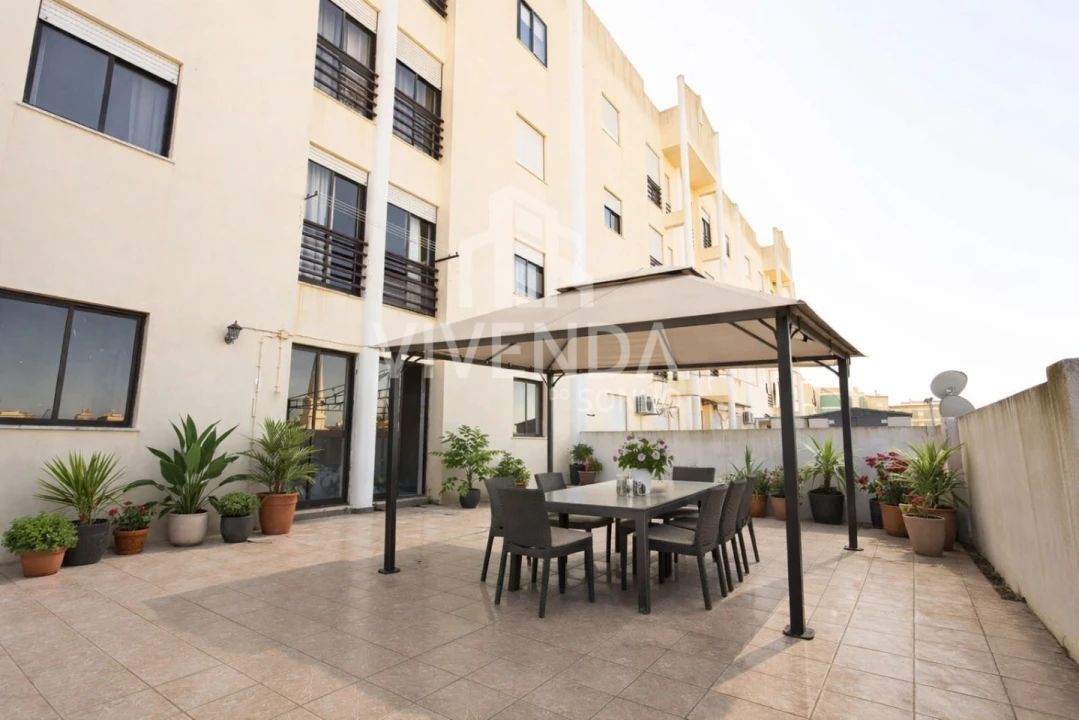 Apartamento T3 para Venda em União das Freguesias de Setúbal Foto 1