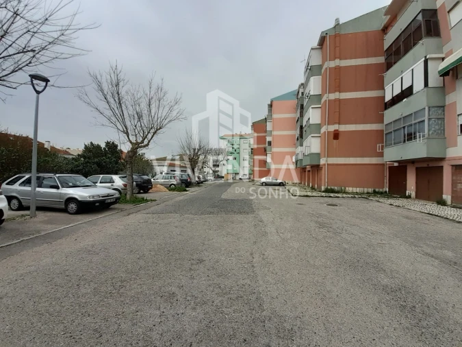 Apartamento T3 para Venda em União das Freguesias de Setúbal Foto 5