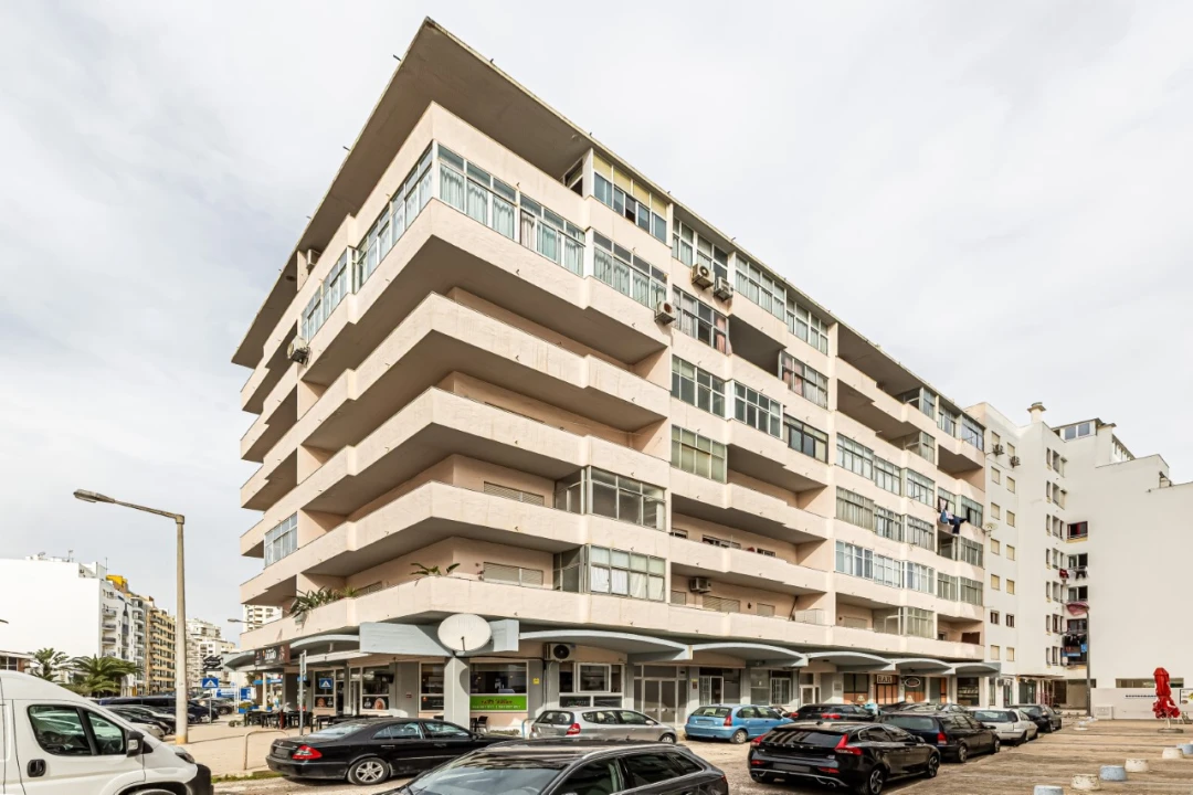 Apartamento T2 para Venda em Armação de Pera Foto 2