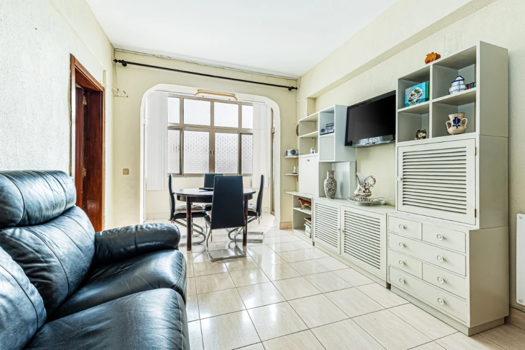 Apartamento T2 para Venda em Armação de Pera Foto 5