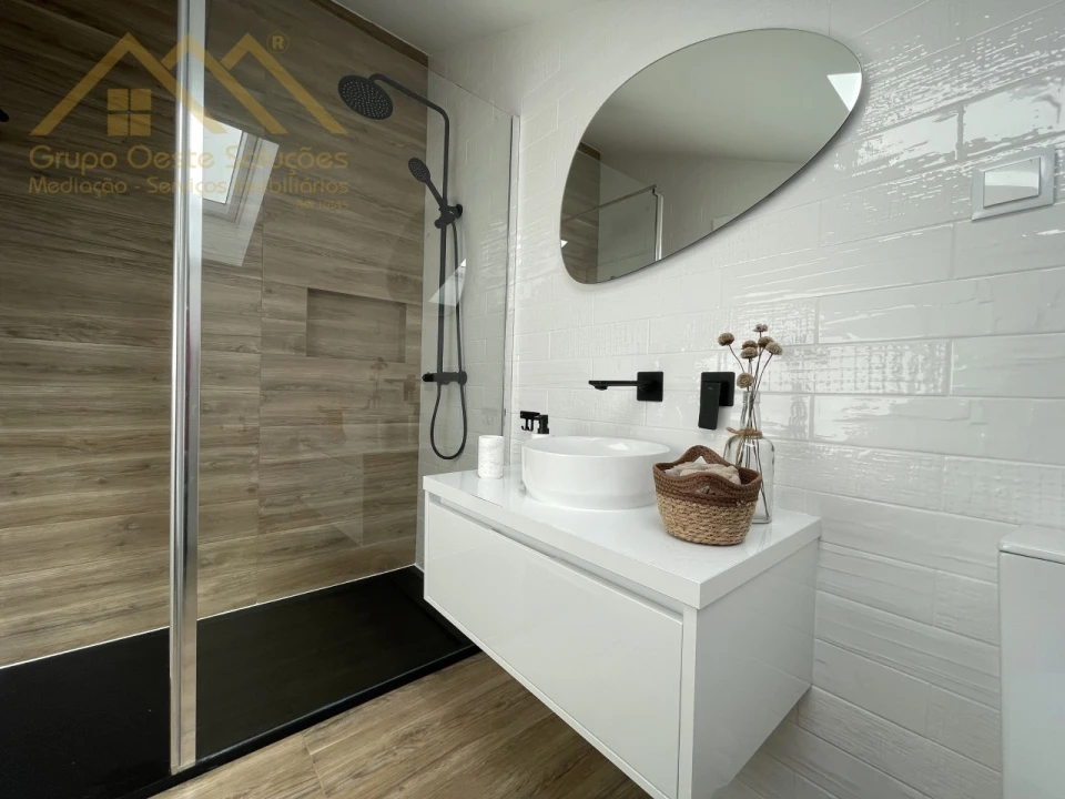 Moradia T2 para Venda em Peniche Foto 11