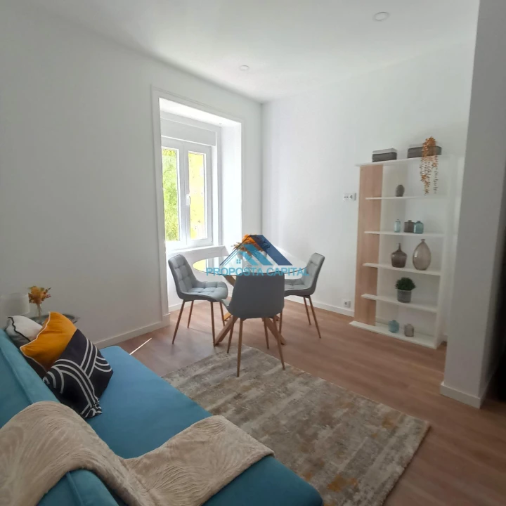 Apartamento T3 para Venda em Benfica Foto 1
