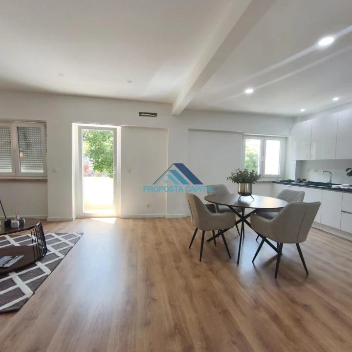 Apartamento T3 para Venda em Benfica Foto 13