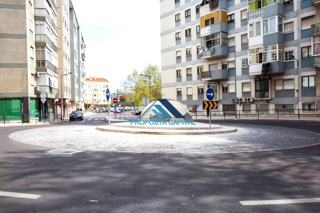 Apartamento T3 para Venda em Benfica Foto 29