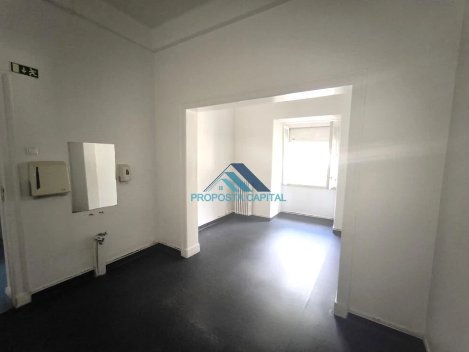 Escritório para Arrendamento em Avenidas Novas Foto 16