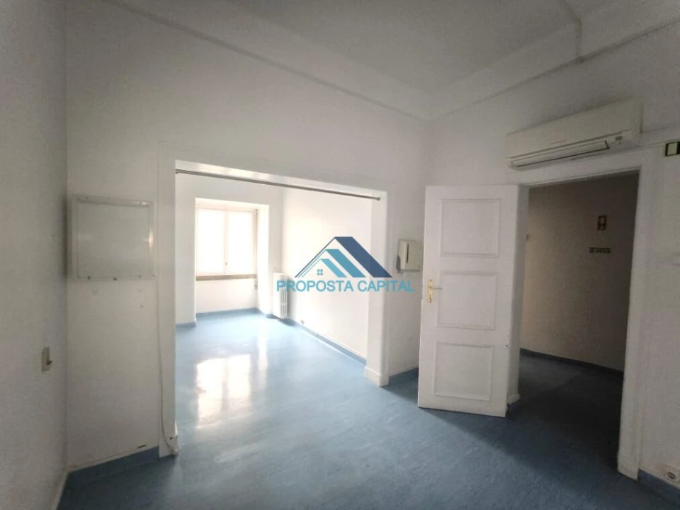 Escritório para Arrendamento em Avenidas Novas Foto 18