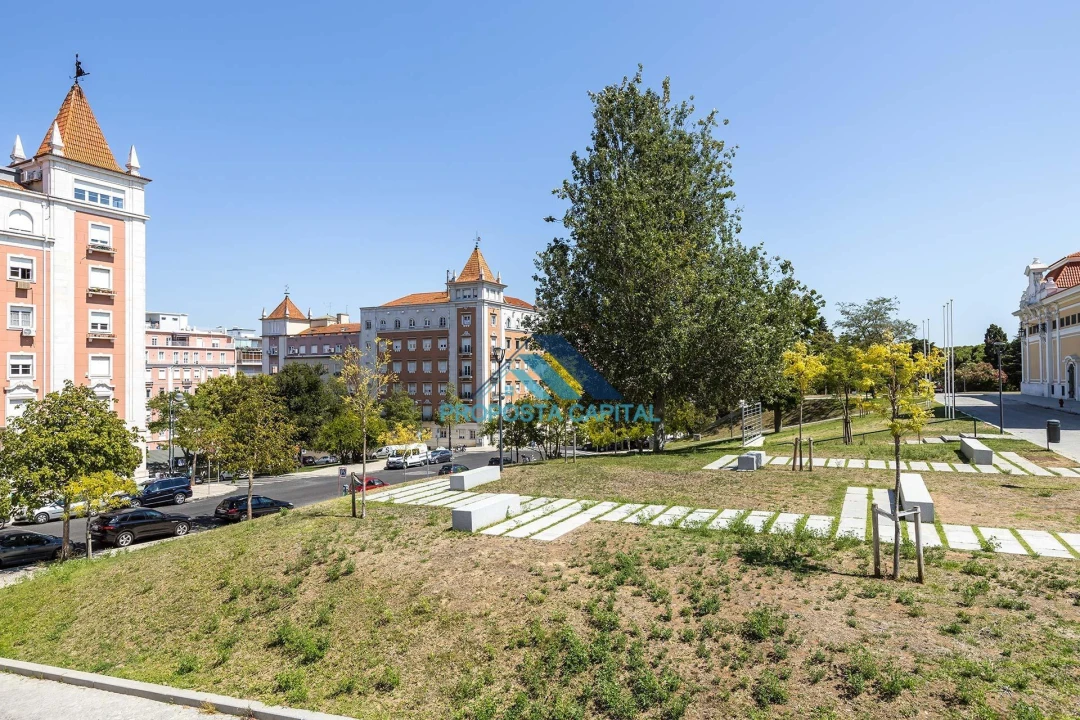 Escritório para Arrendamento em Avenidas Novas Foto 2