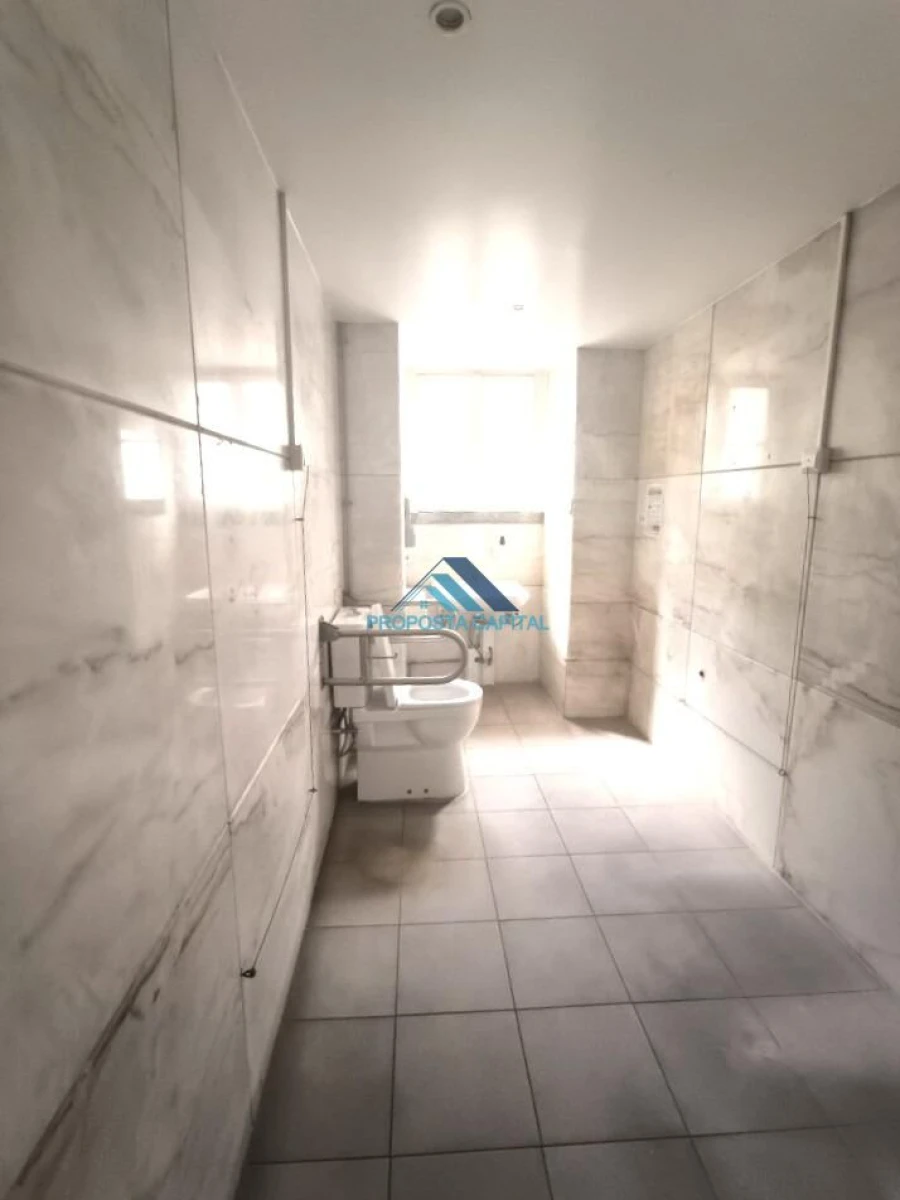 Escritório para Arrendamento em Avenidas Novas Foto 21