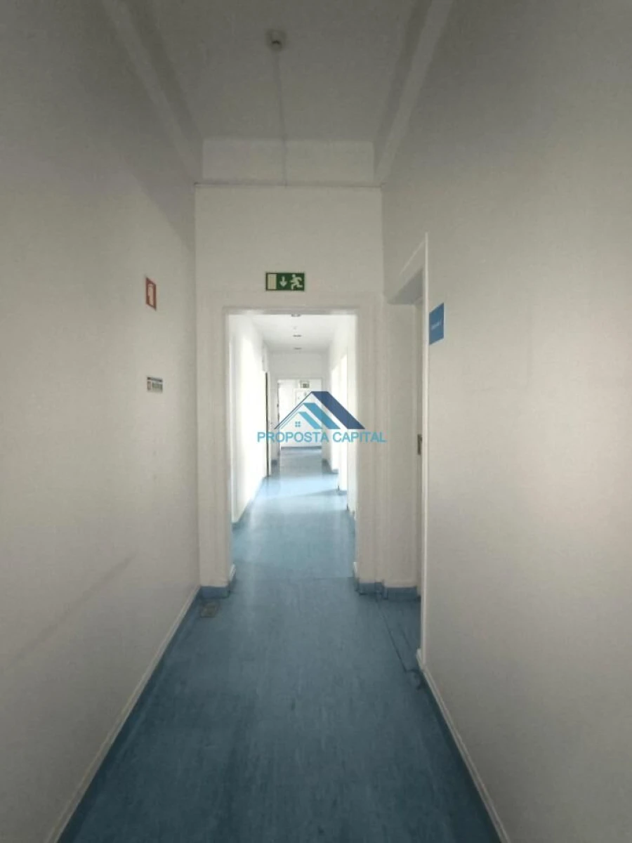 Escritório para Arrendamento em Avenidas Novas Foto 5