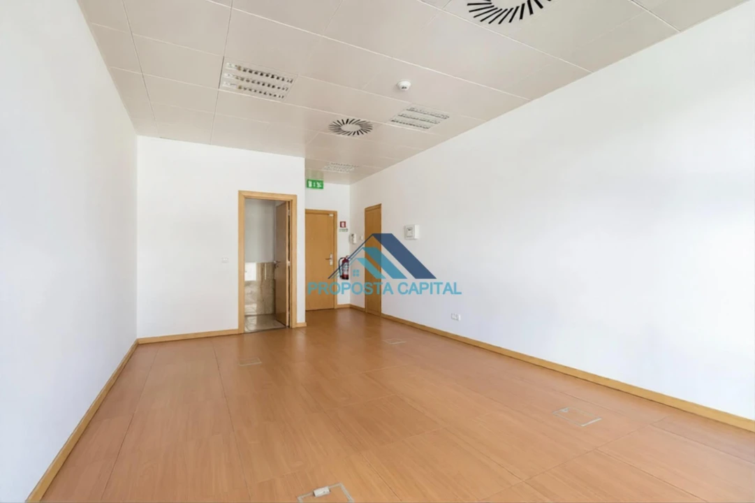 Escritório para Venda em Parque das Nações Foto 15