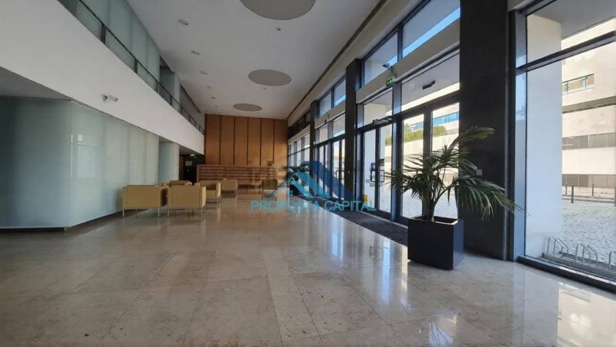 Escritório para Venda em Parque das Nações Foto 20