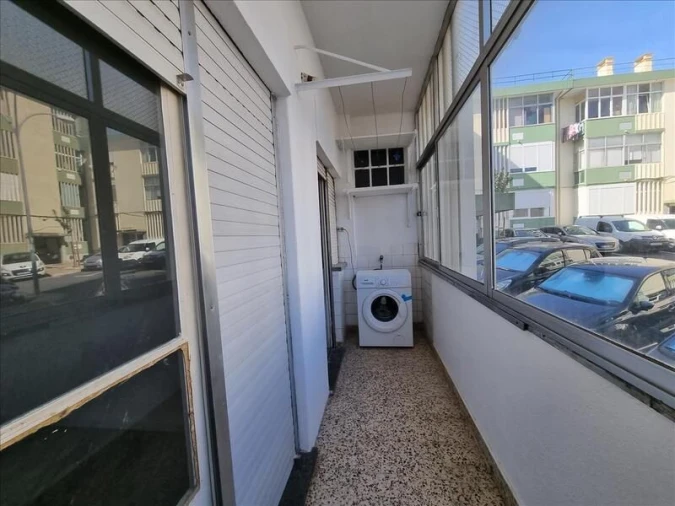 Apartamento T2 para Venda em Porto Salvo Foto 14