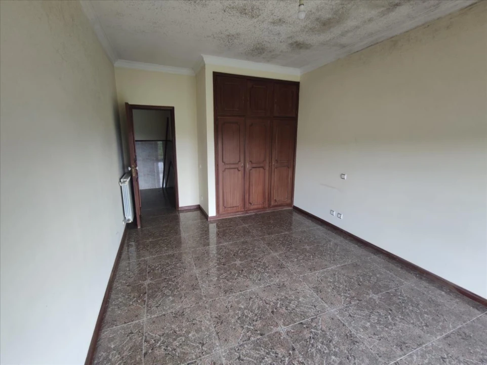Apartamento T3 para Venda em Carregosa Foto 11
