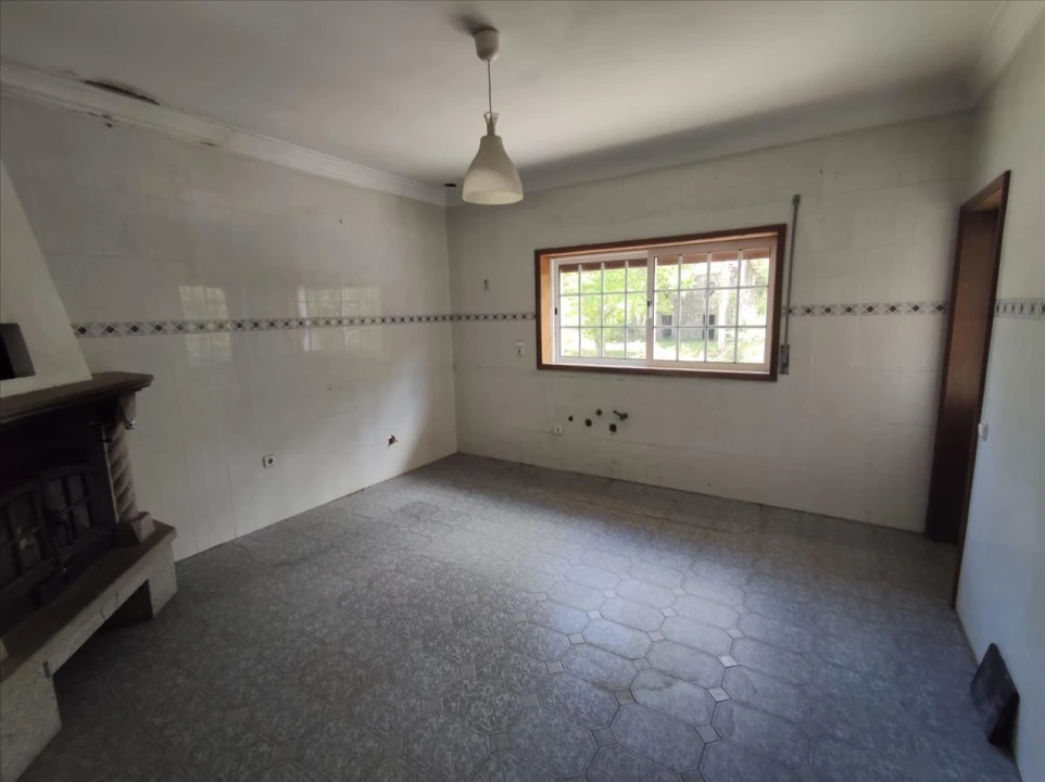 Apartamento T3 para Venda em Carregosa Foto 4