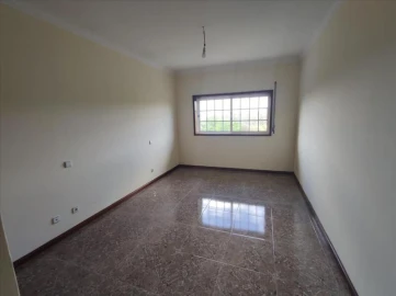 Apartamento T3 para Venda em Carregosa