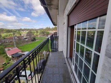 Apartamento T3 para Venda em Carregosa