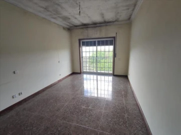 Apartamento T3 para Venda em Carregosa