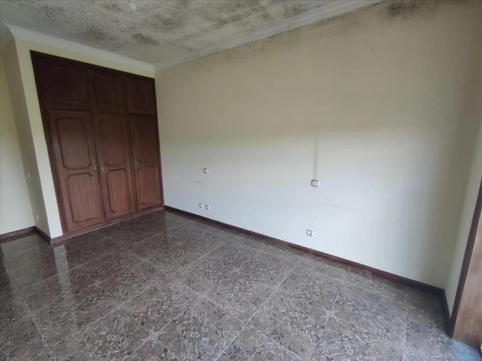 Apartamento T3 para Venda em Carregosa Foto 14