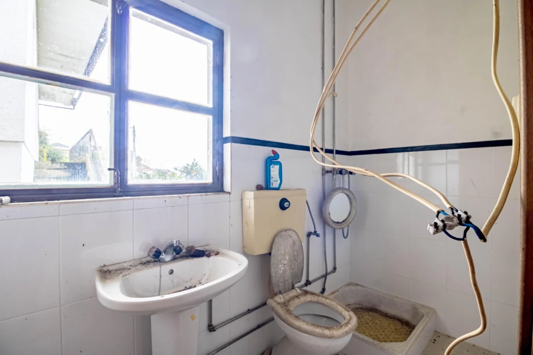 Moradia T3 para Venda em Espírito Santo, Nossa Senhora da Graça e São Simão Foto 26