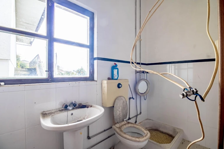 Moradia T3 para Venda em Espírito Santo, Nossa Senhora da Graça e São Simão Foto 26