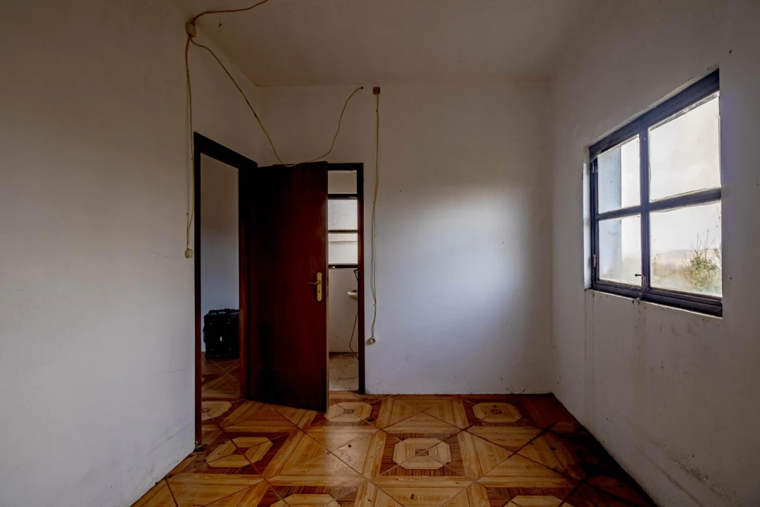 Moradia T3 para Venda em Espírito Santo, Nossa Senhora da Graça e São Simão Foto 12