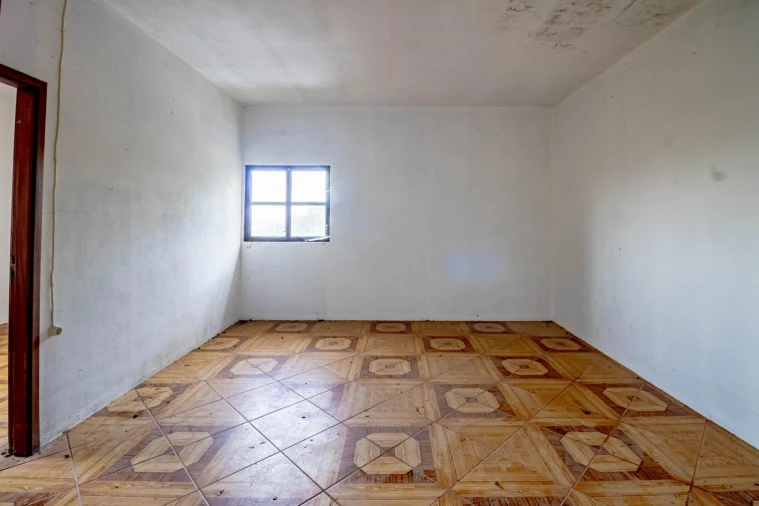 Moradia T3 para Venda em Espírito Santo, Nossa Senhora da Graça e São Simão Foto 13