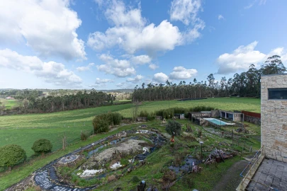 Moradia T4 para Venda em Junqueira