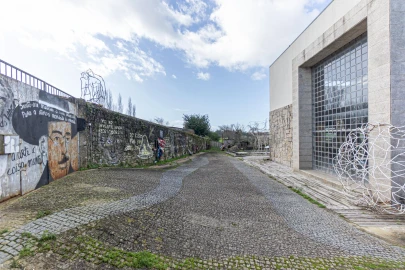 Moradia T4 para Venda em Junqueira
