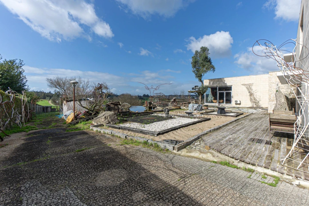 Moradia T4 para Venda em Junqueira Foto 44