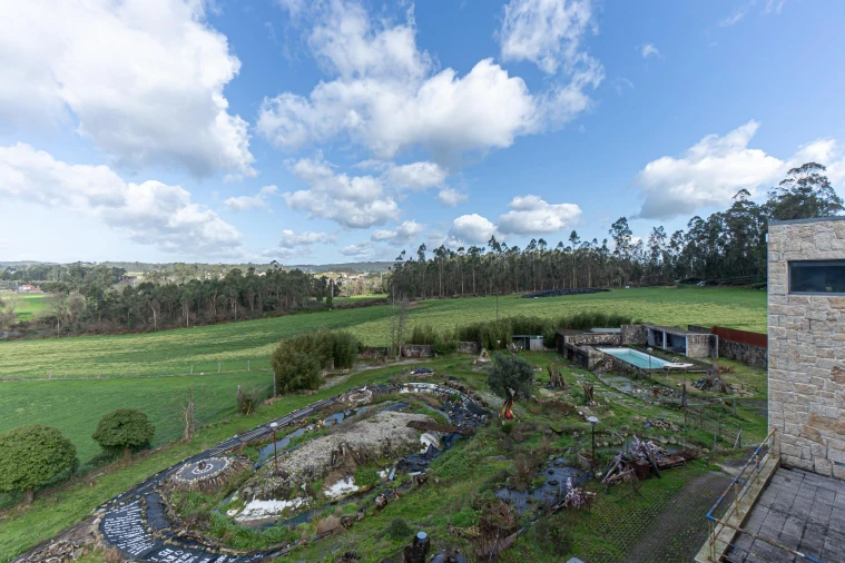 Moradia T4 para Venda em Junqueira Foto 40