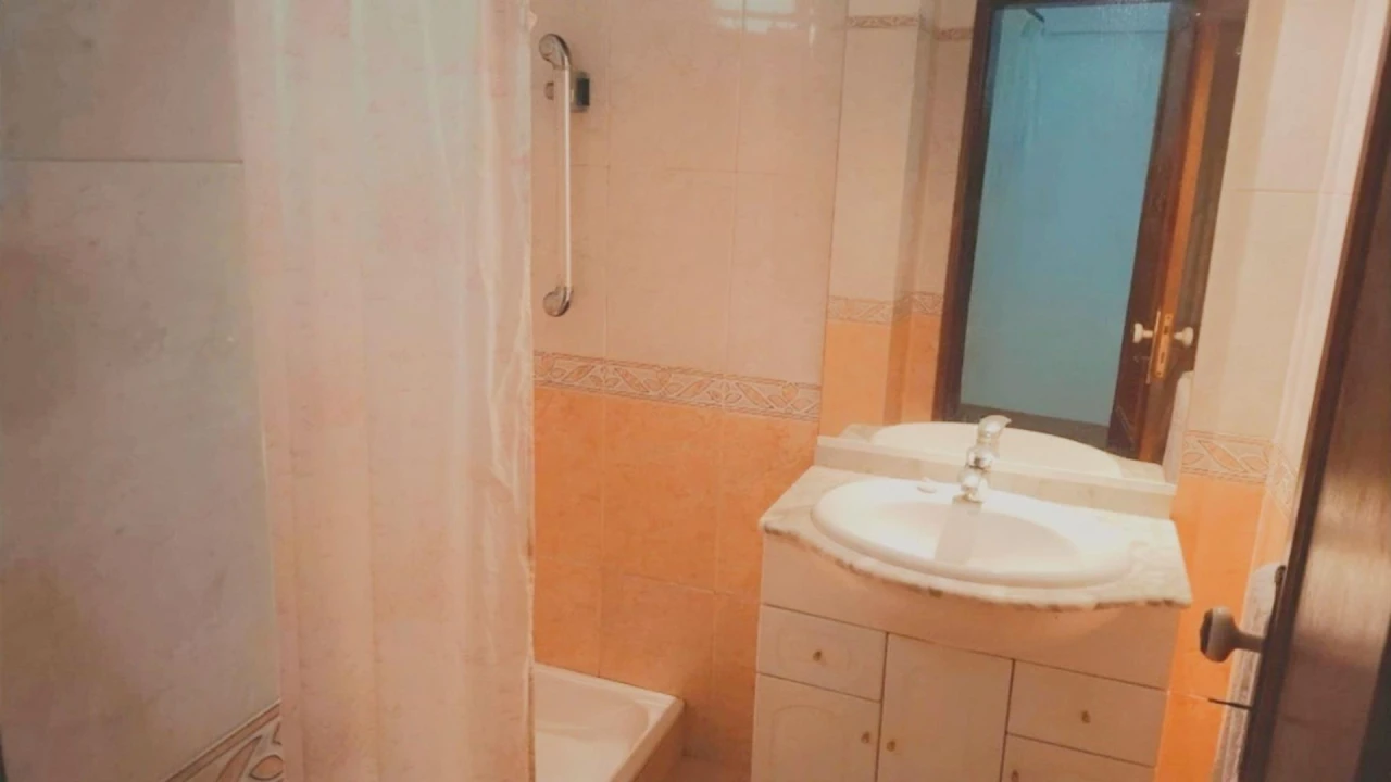 Moradia T3 para Venda em Agualva e Mira-Sintra Foto 7