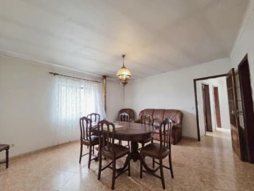 Moradia T3 para Venda em Agualva e Mira-Sintra