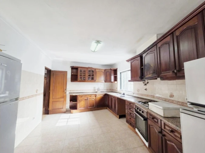 Moradia T3 para Venda em Agualva e Mira-Sintra Foto 12