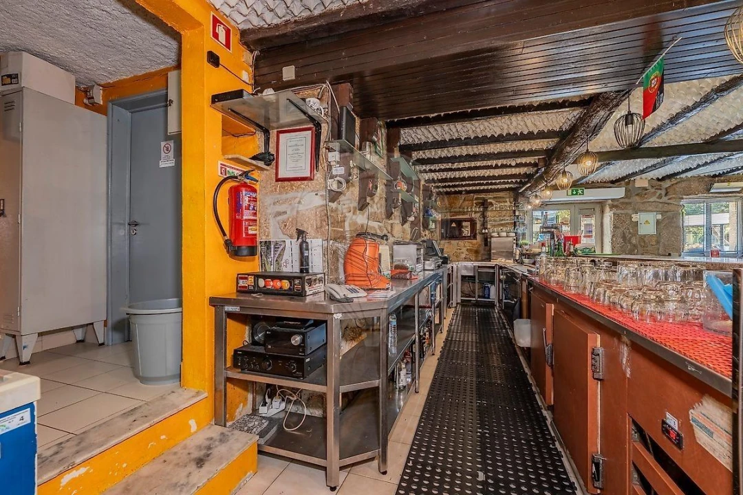 Moradia T4 para Venda em Águas Santas e Moure Foto 30