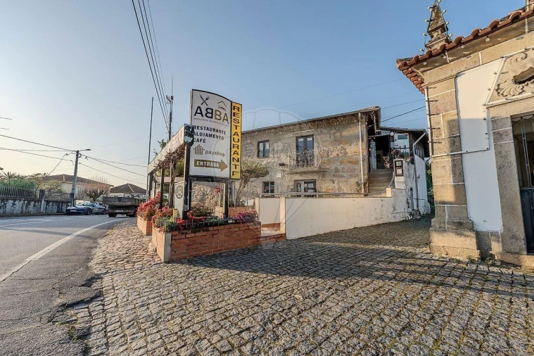 Moradia T4 para Venda em Águas Santas e Moure Foto 15