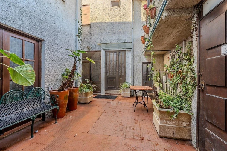 Moradia T4 para Venda em Águas Santas e Moure Foto 36