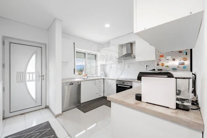 Apartamento T3 para Venda em Forjães