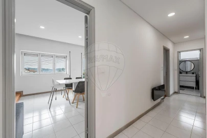 Apartamento T3 para Venda em Forjães