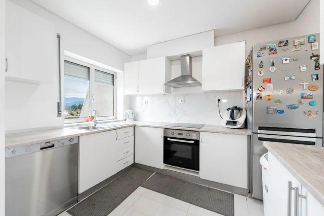 Apartamento T3 para Venda em Forjães Foto 33