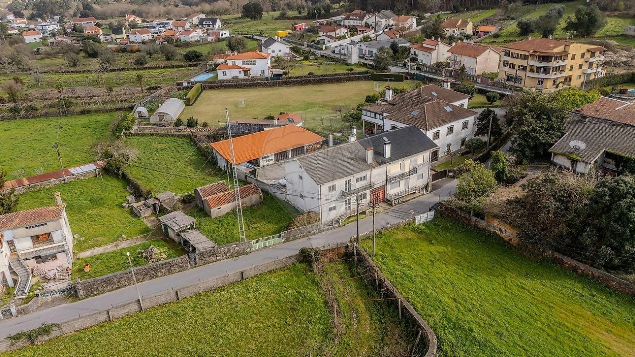 Apartamento T3 para Venda em Forjães Foto 7