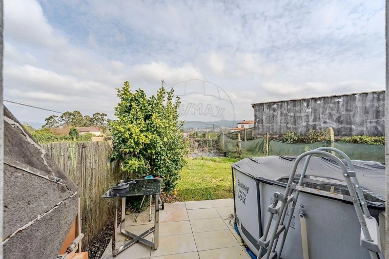 Apartamento T3 para Venda em Forjães Foto 30