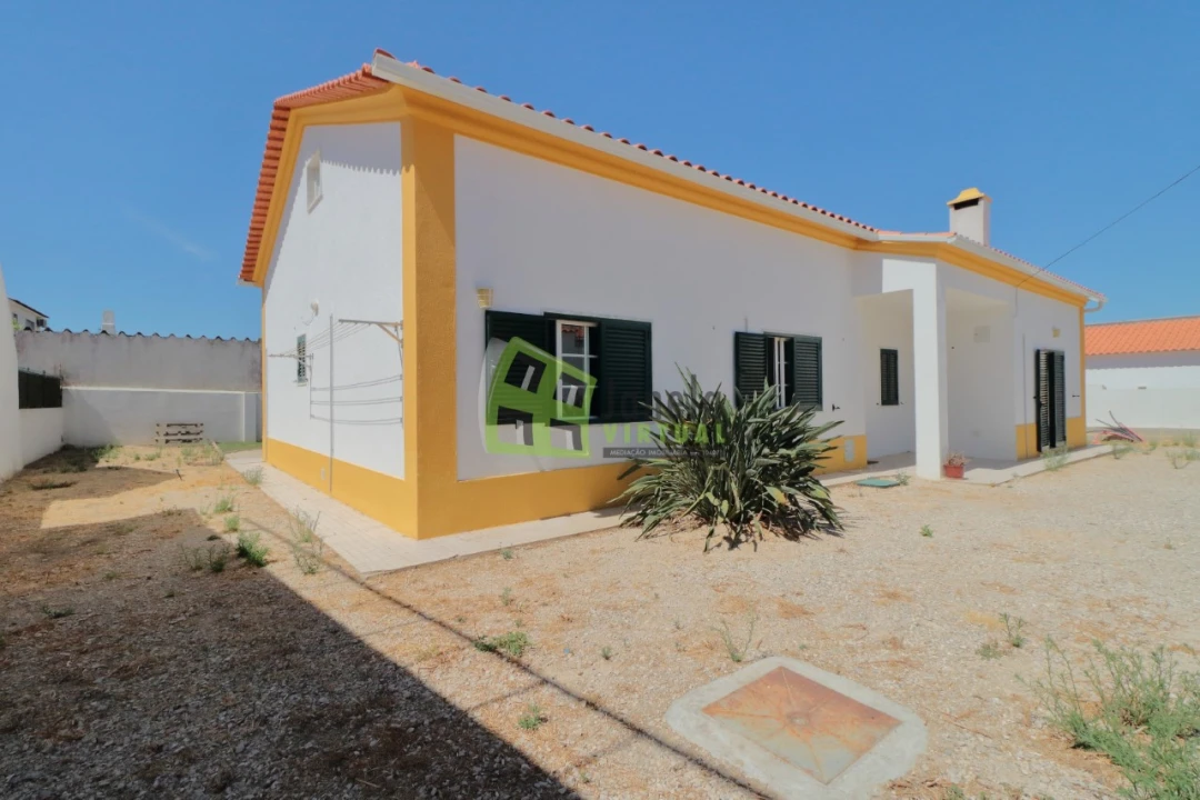 Moradia T4 para Venda em Quinta do Anjo Foto 31