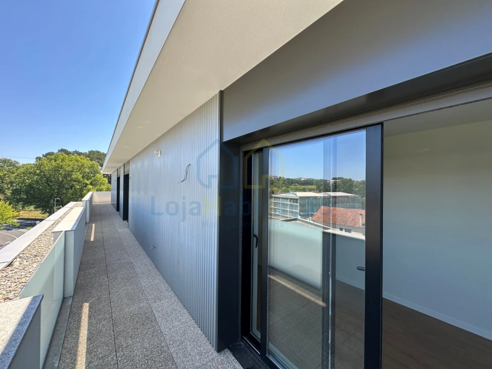 Apartamento T3 para Venda em Vila Nova de Famalicão e Calendário Foto 35