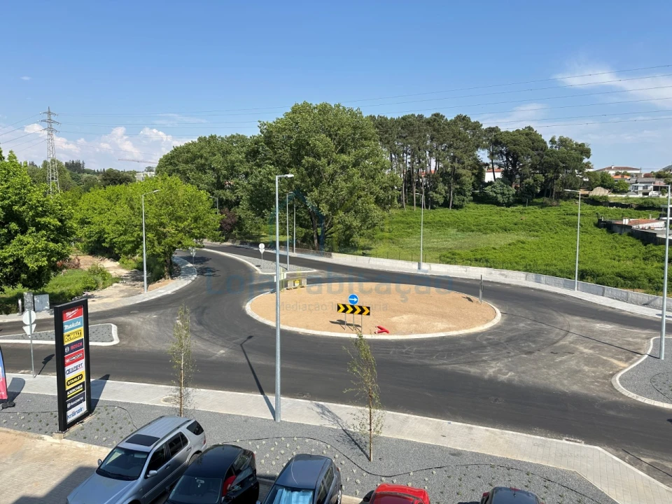 Apartamento T3 para Venda em Vila Nova de Famalicão e Calendário Foto 40